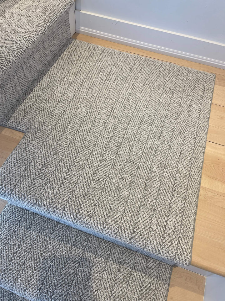 herringbone-stair-runner-landing-gray