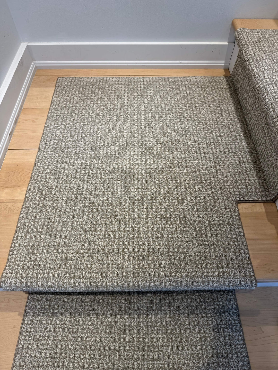 right turning stair runner landing carpet