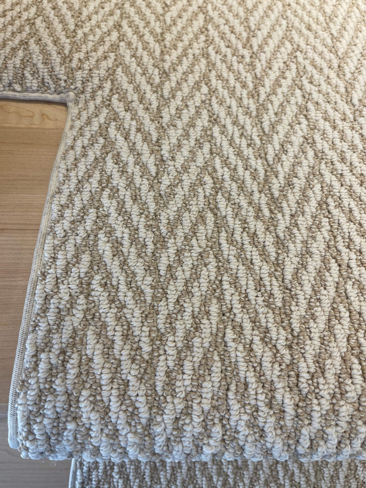 nylon-stair-runner-in-beige